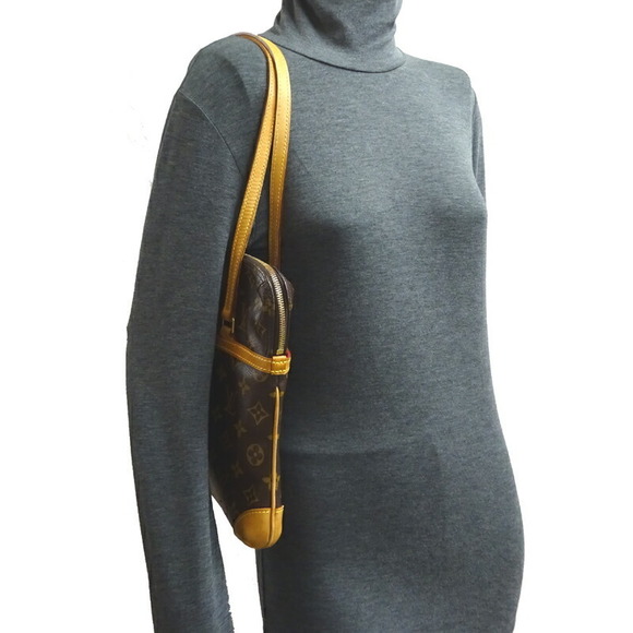 Louis Vuitton Coussin GM Monogram Handbag Brown - Picture 8 of 8